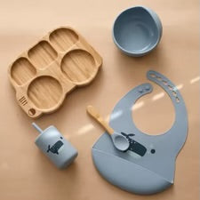 Blue Whale Silicone & Bamboo Full Dining Set
